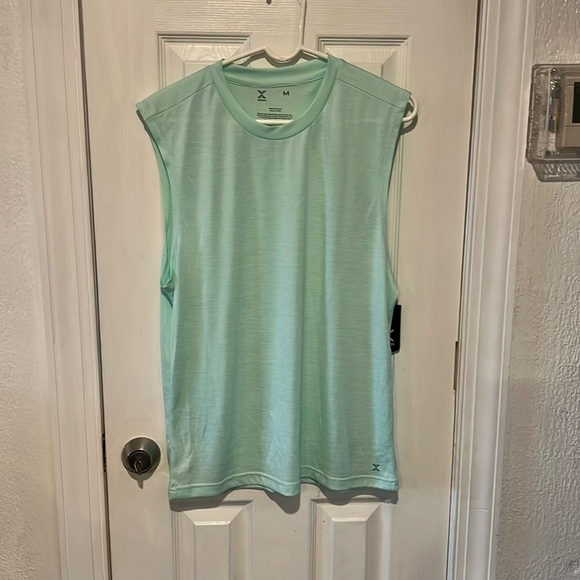 Women’s Xersion tank - Picture 1 of 4